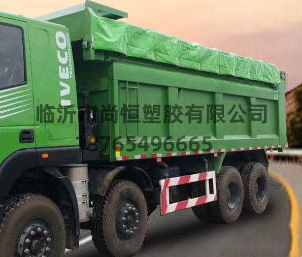 割開車頂超高裝貨？這種做法不可取還違法