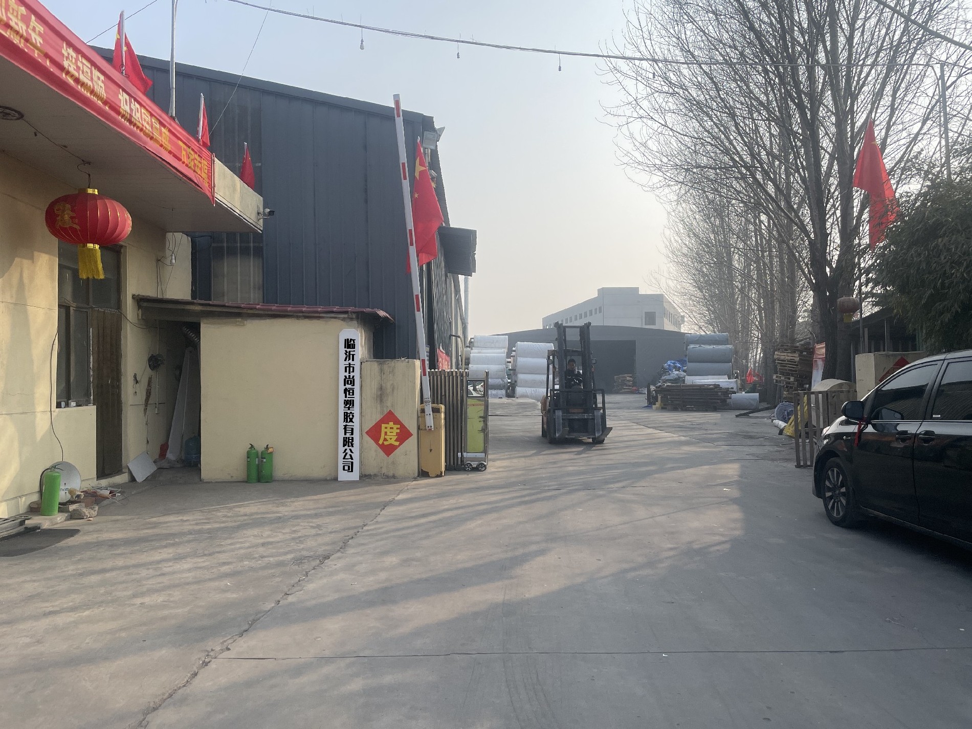 篷布專(zhuān)家——臨沂市尚恒塑膠有限公司，為您提供高品質(zhì)篷布解決方案